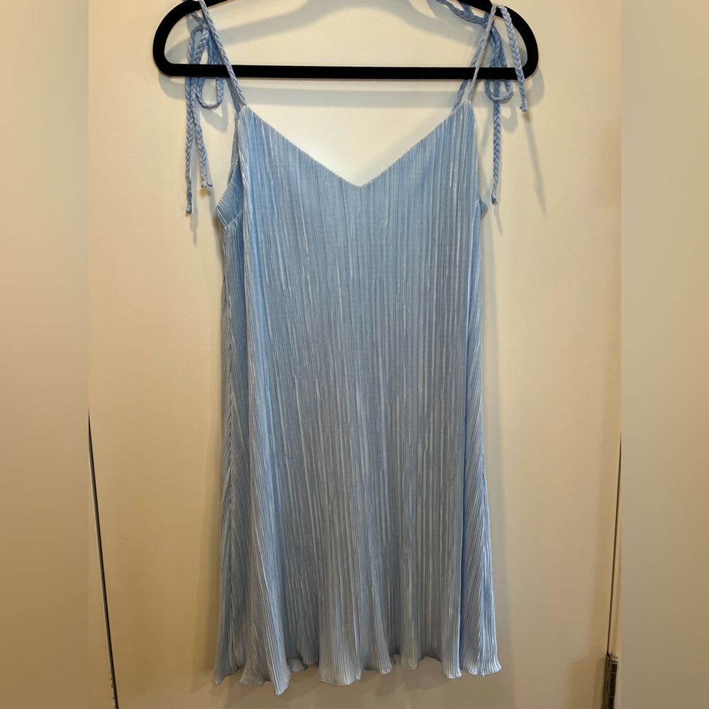 Gorgeous subtle shimmering dress
